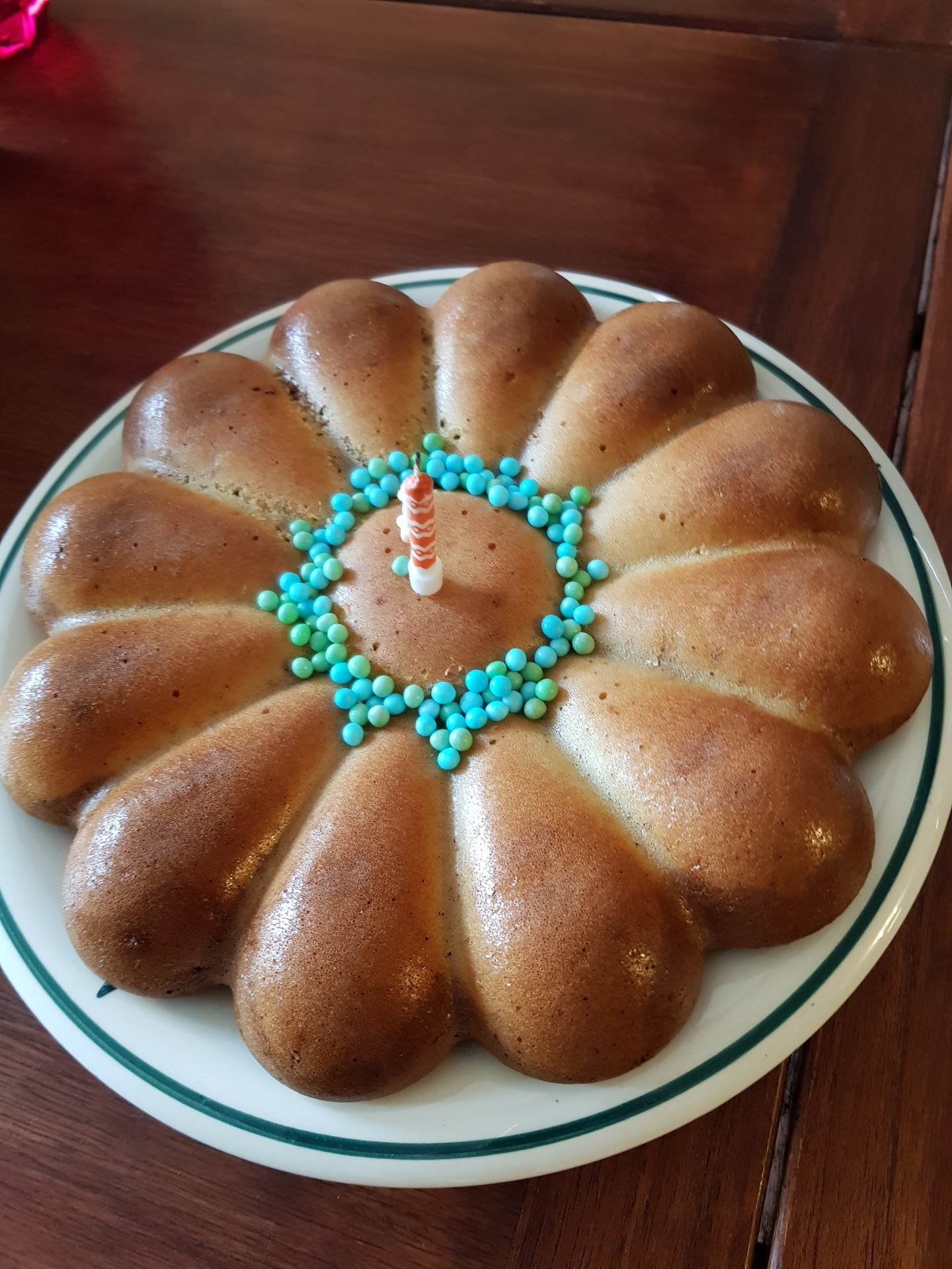 Gateau 1 An